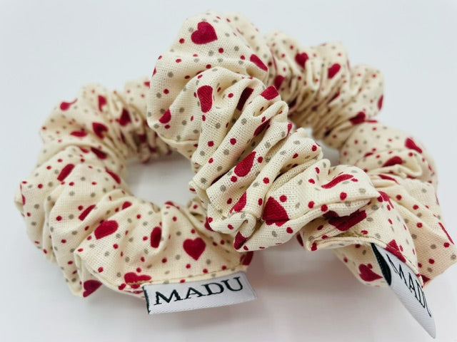 Scrunchie Amor Creme