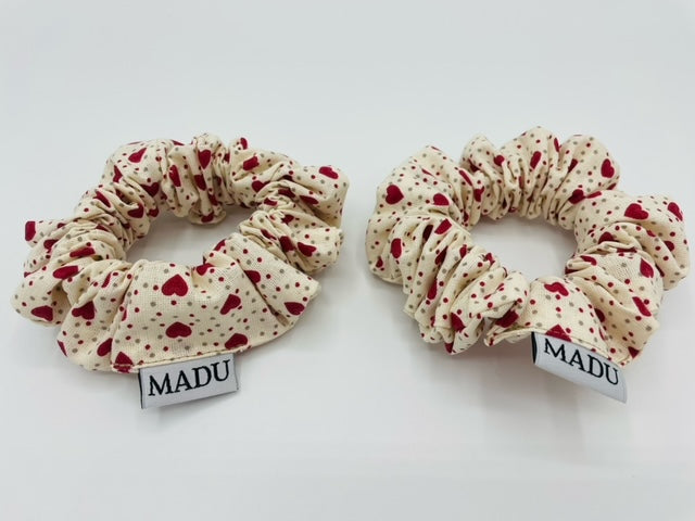 Scrunchie Amor Creme