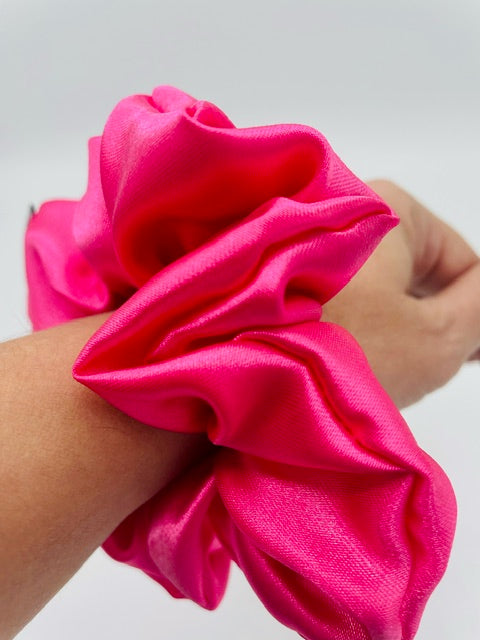 Scrunchie Cetim Fuchsia