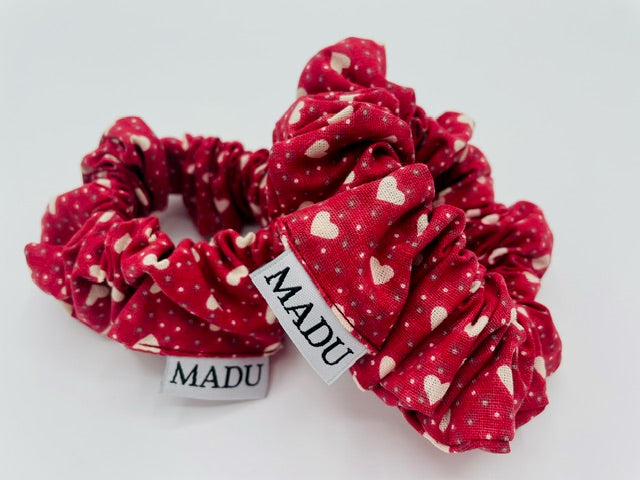 Scrunchie Amor Vermelho Escuro